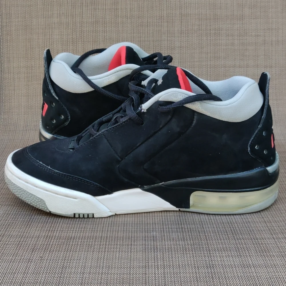 Jordan BigFund GSSize 4.5Y Big Kids SneakersColor Black/Metallic Silver/…